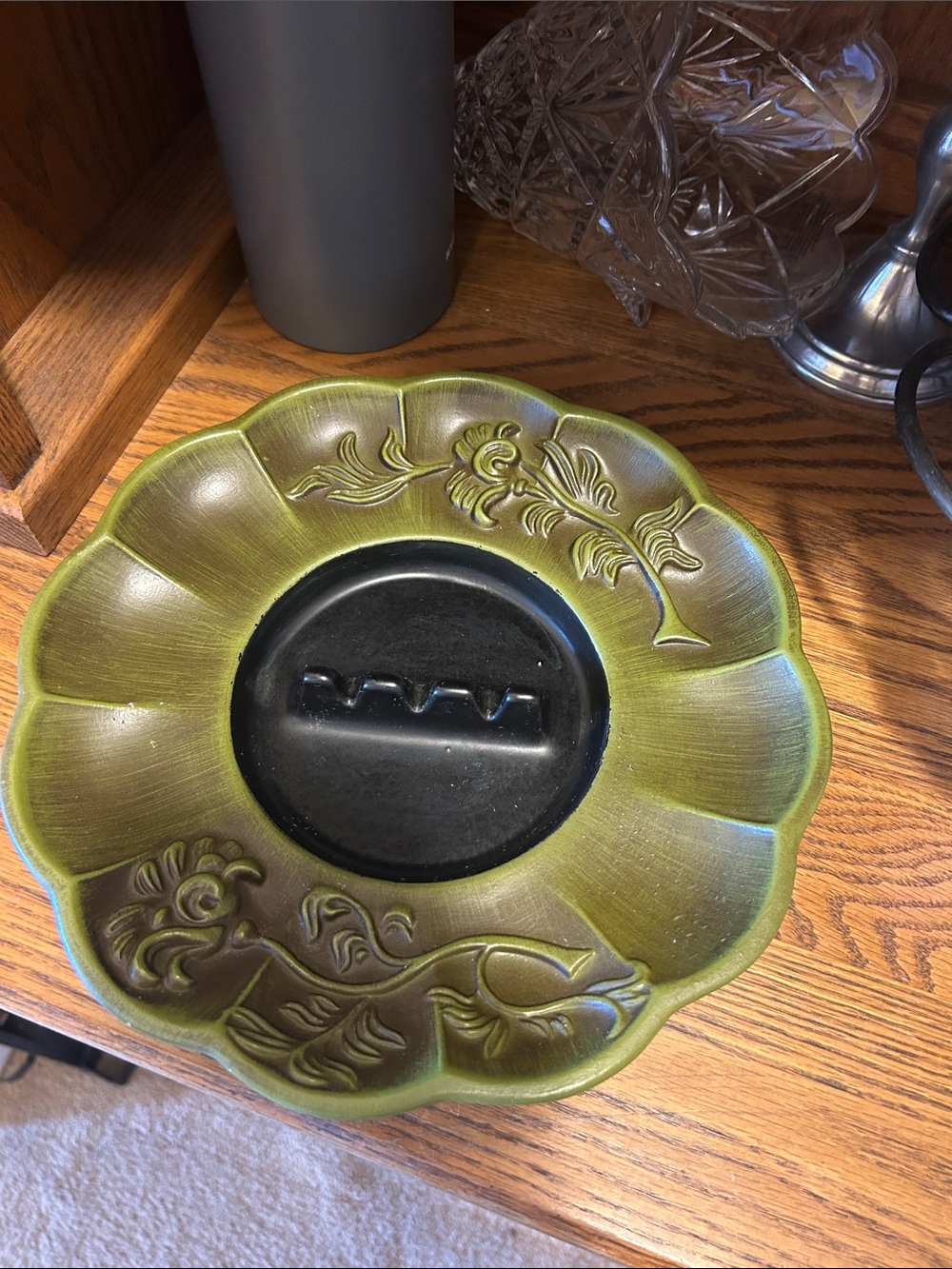 Hager USA Olive Green Floral Scalloped Ashtray